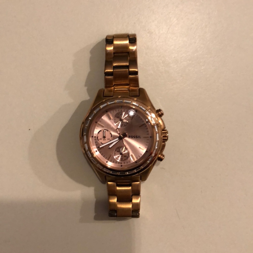 Rose gold fossil watch EUC